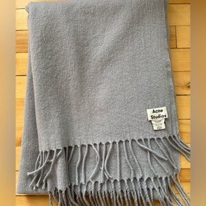 Acne Light Gray Fringed Wool Scarf